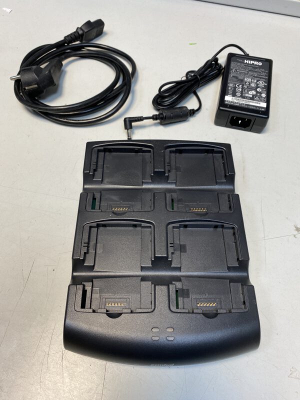 Symbol Motorola Orig. 4fach Lader SAC7X00-4000CR inkl. Ladegerät und Netzstecker